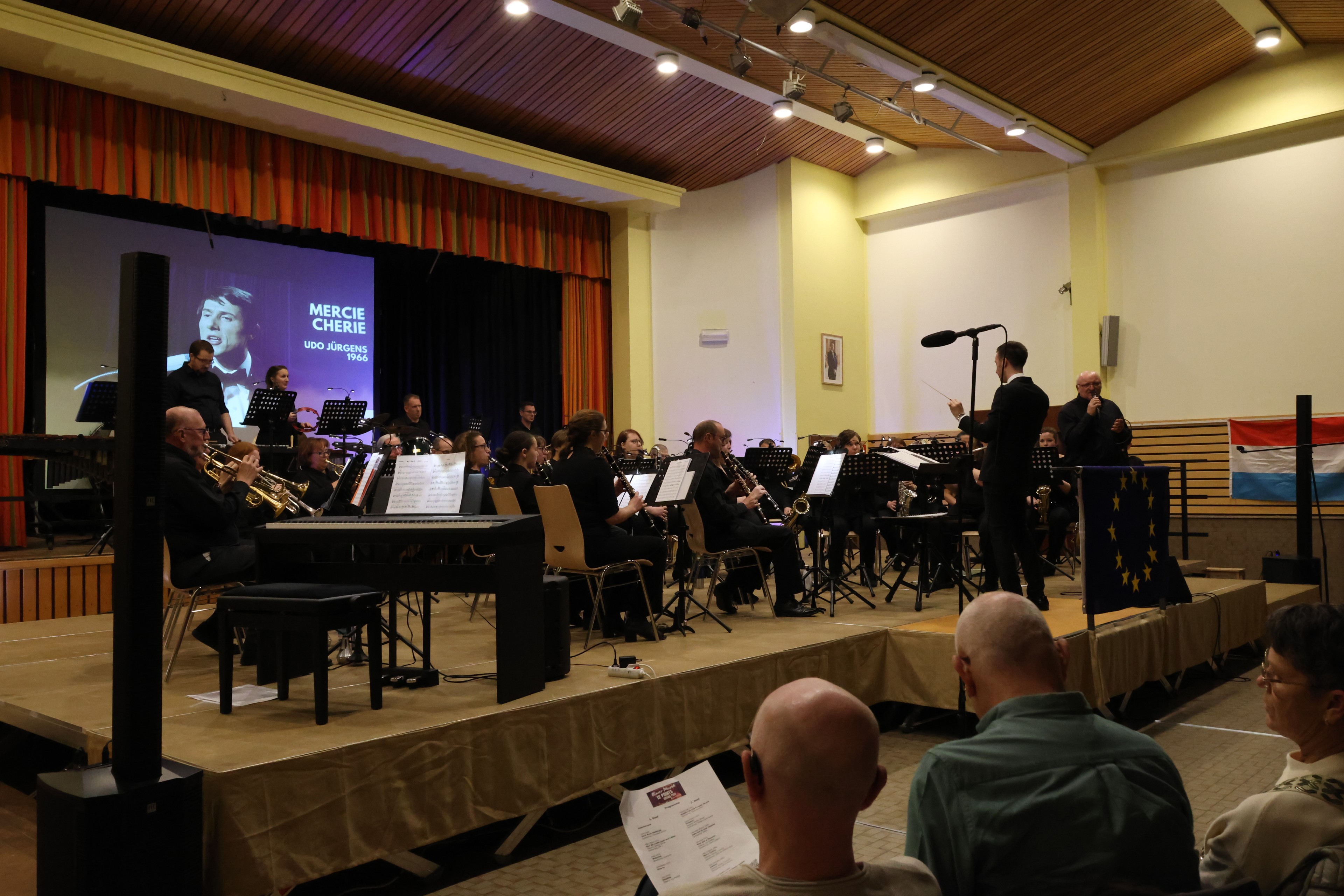 2025 1115 Concert 12Points0563