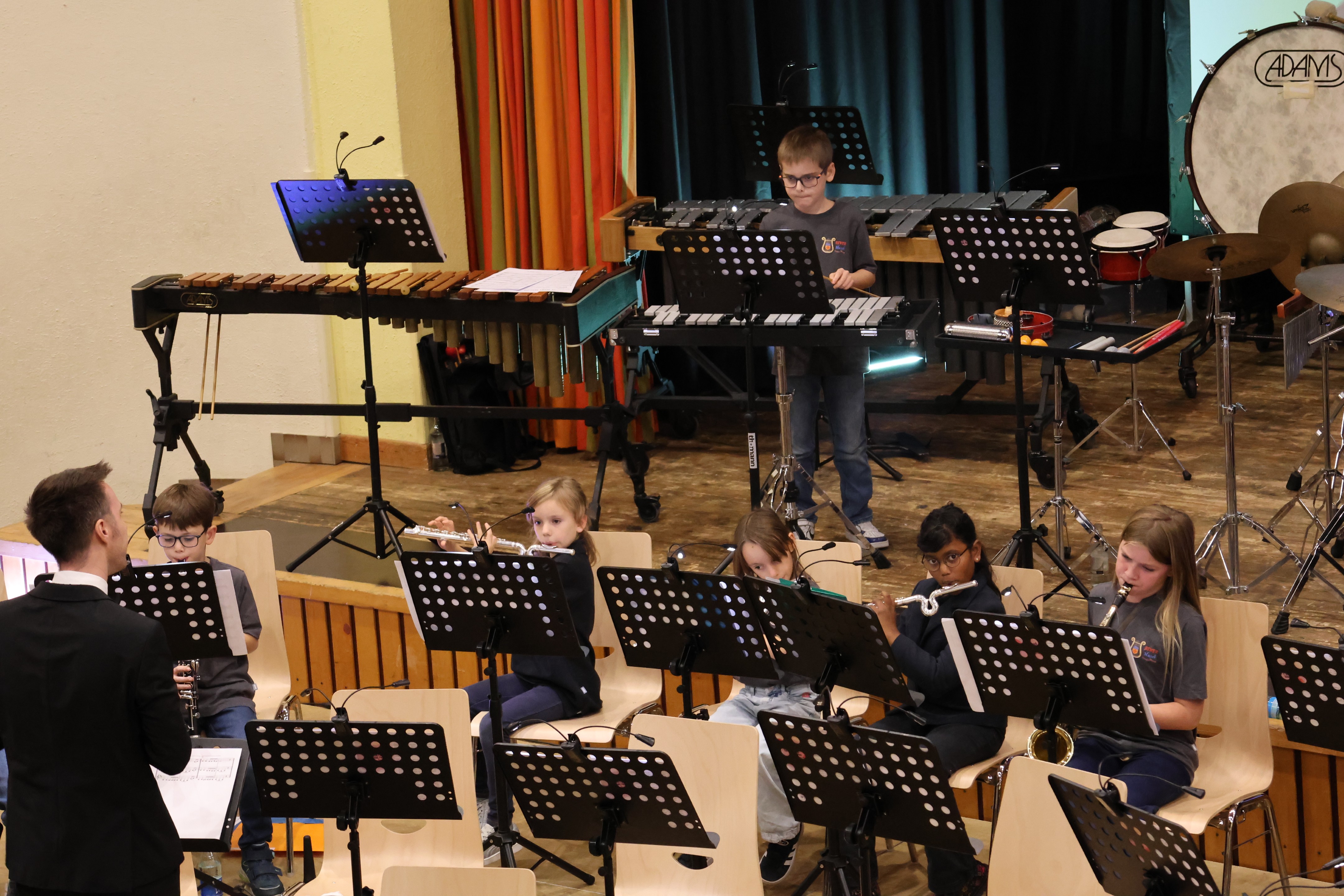 2025 1115 Concert 12Points0334